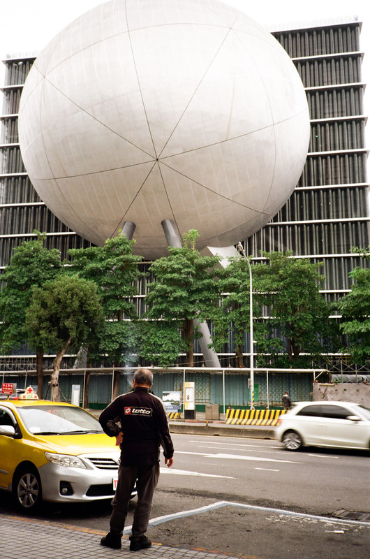 C19CFD9F-1D6F-4103-A04A-71ED03C17B37