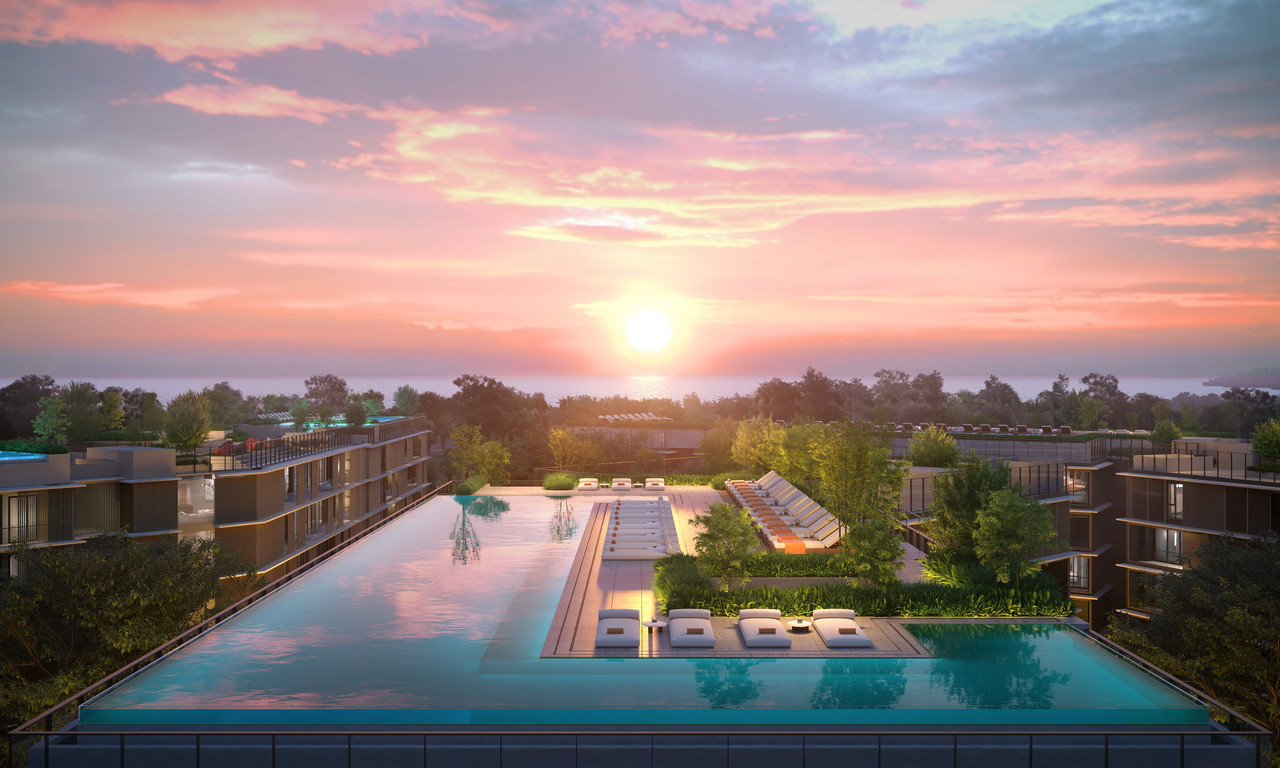 24109-106-Rooftop-Pool-Hero