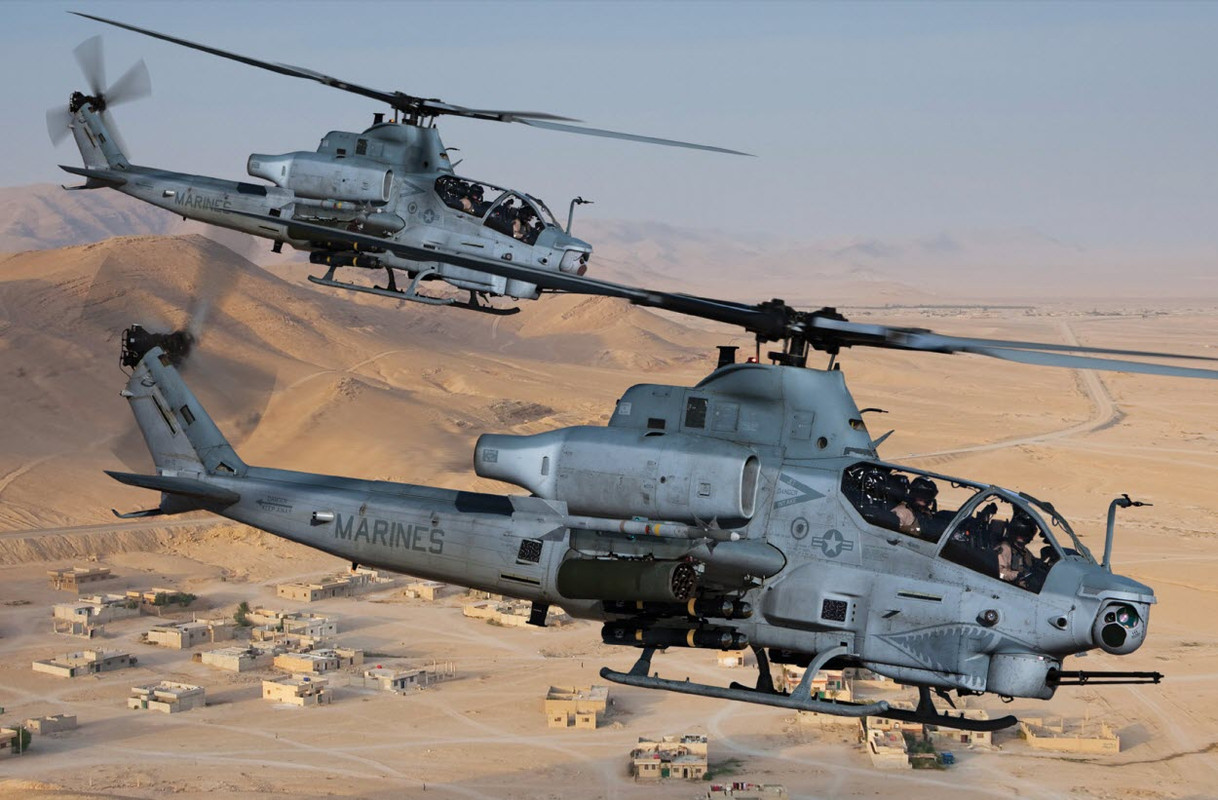 1-35 USMC AH-1Z Viper (8)