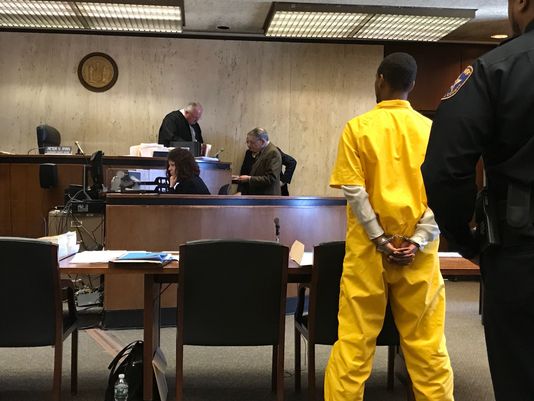 Juelz Santana Begins 27 Month Prison Sentence With Still No Music In Sight