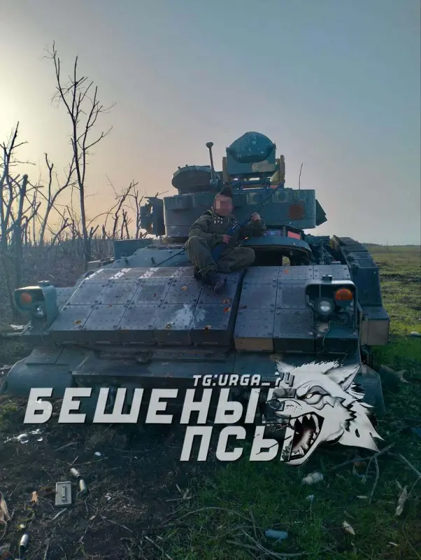 La saga des chars Bradley en Ukraine - Page 3 Les-forces-arm-es-russes-dans-la-direction-d-Avdeevsky-ont-captur-des-v-hicules-de-combat-d-infante