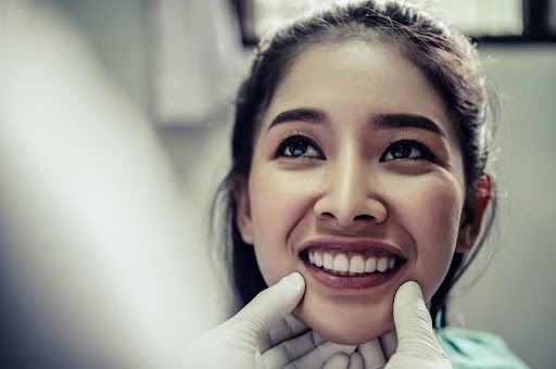 Smile Makeover in Mumbai