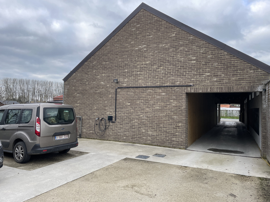 BF70D6CF-9880-44A2-AC74-93B5F1FCED46