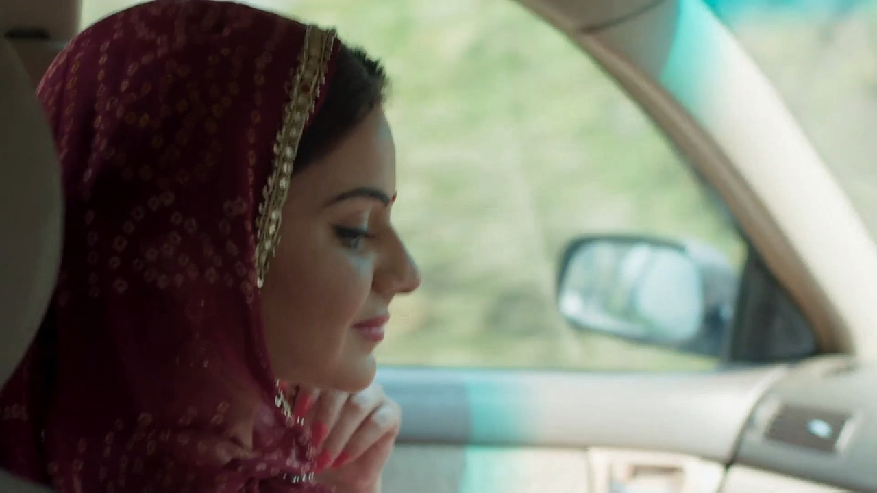 Homely Wife Navel and hot scnes-savdhaan india.mkv_snapshot_00.00.368