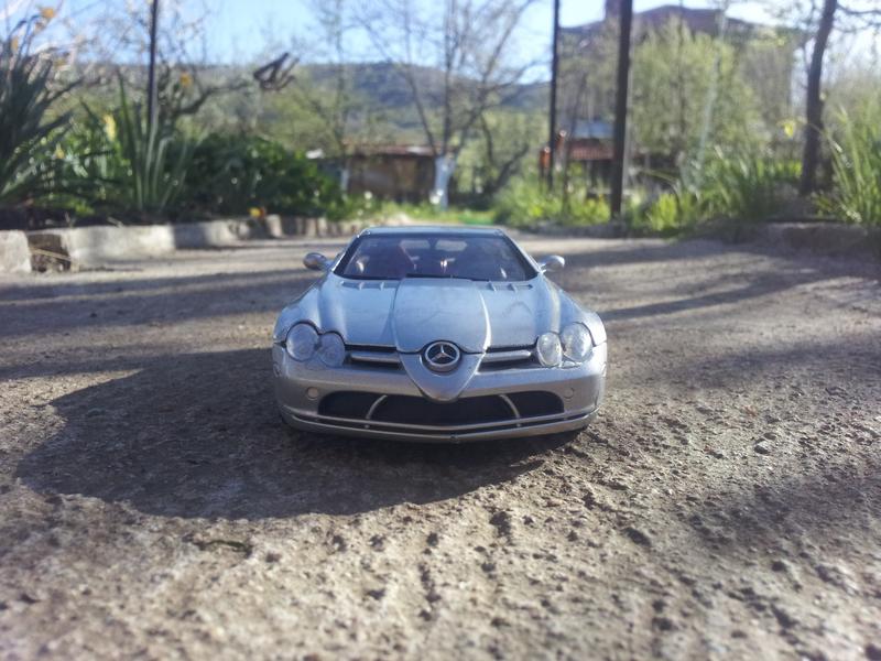 1:24 MotorMax Mercedes-Benz SLR McLaren