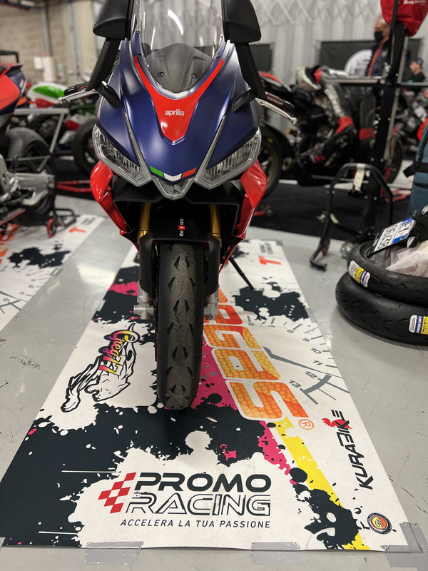 EC4D8AC1-E8A0-4800-B7FB-78C7CCD54EA4