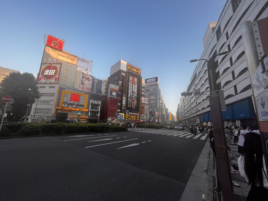 54514575-8789-47C7-8FED-33CDBC78C804