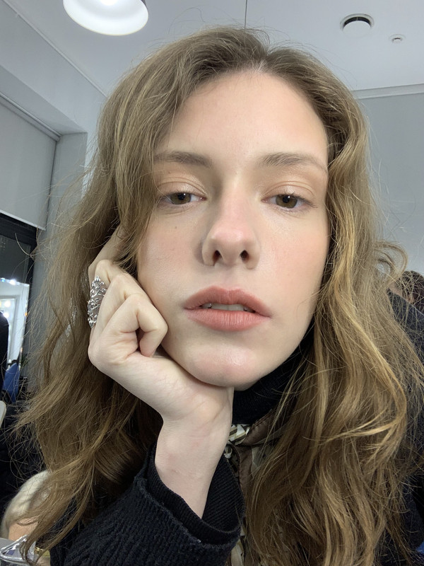 EAD4C425-0858-4812-BDF0-E325945D929C