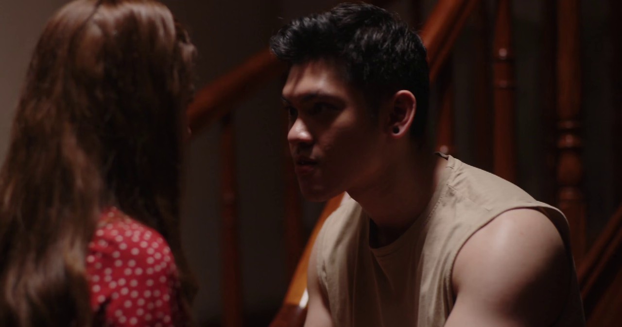 Daddysitter-2024-Tagalog-WEB-DL-1080p-x265-HEVC-AAC-2ch-ESub-mkv-0005