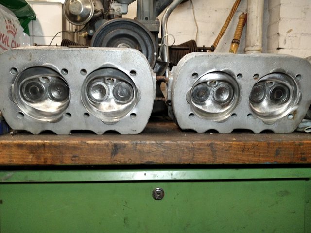 B16F9EE0-AF9A-430B-939A-32A10912B952