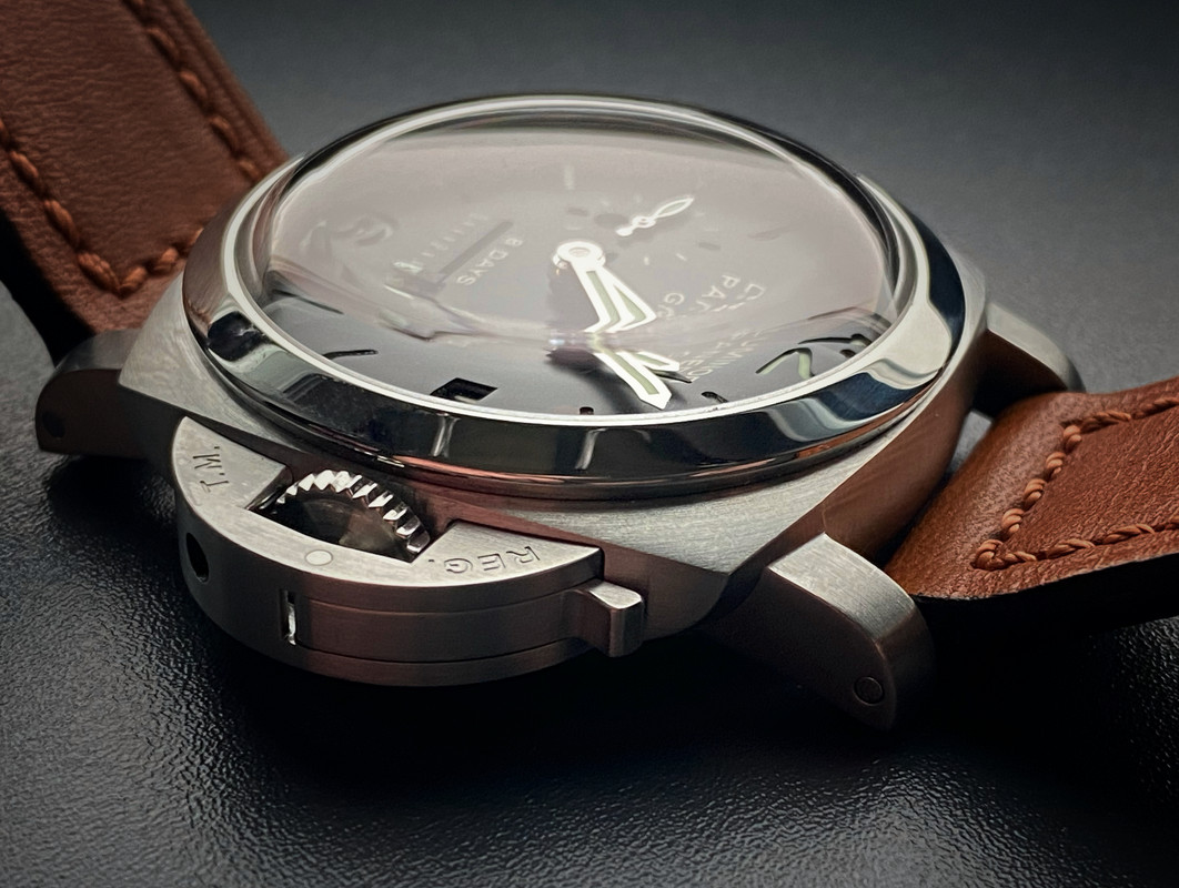 8C700431-354D-4EBC-9076-4F596DEE4488