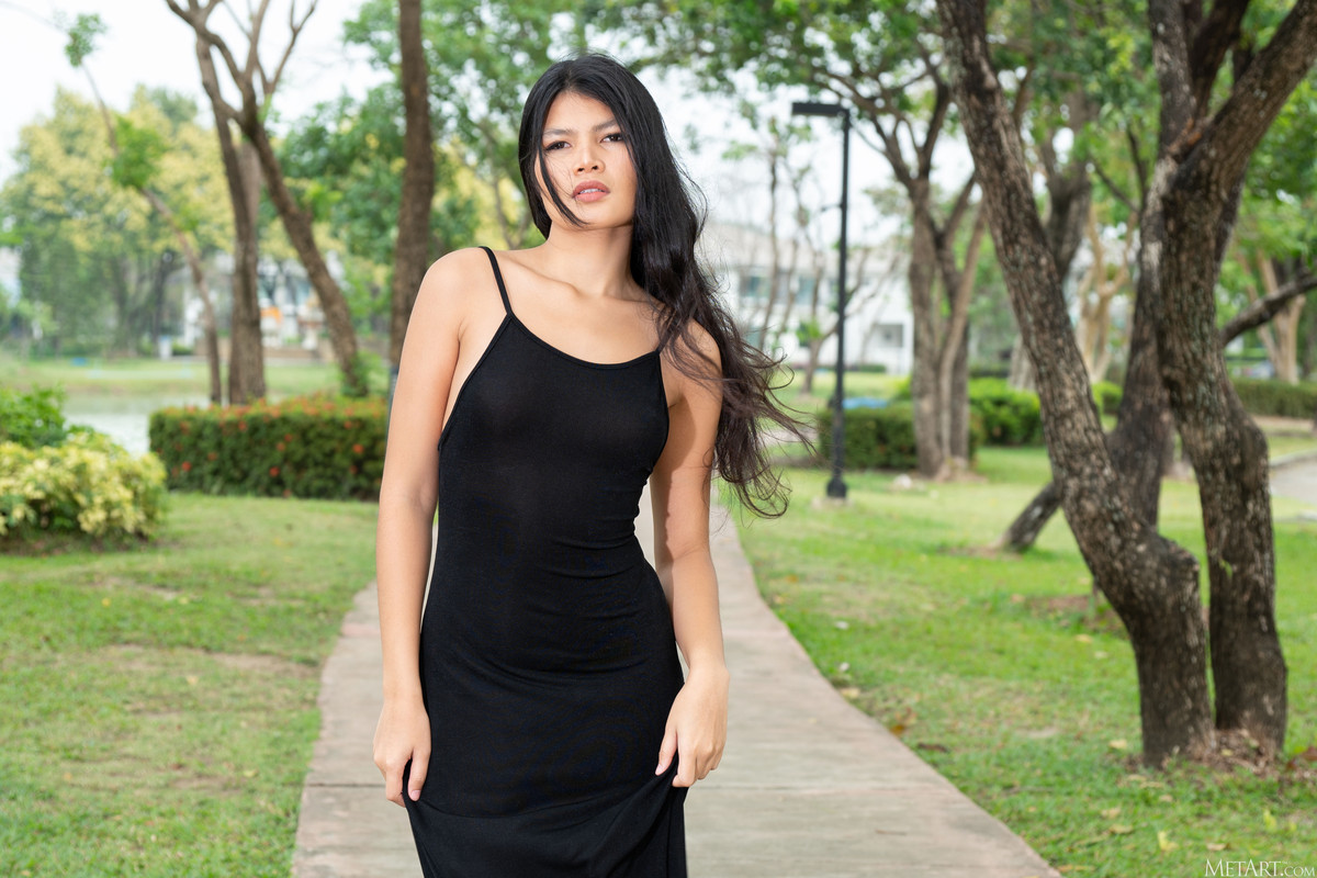 Kathai - Bold Display -003