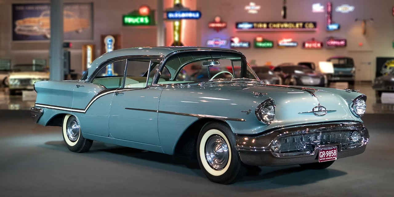 1957-Oldsmobile-Super-88-Cropped-_1_
