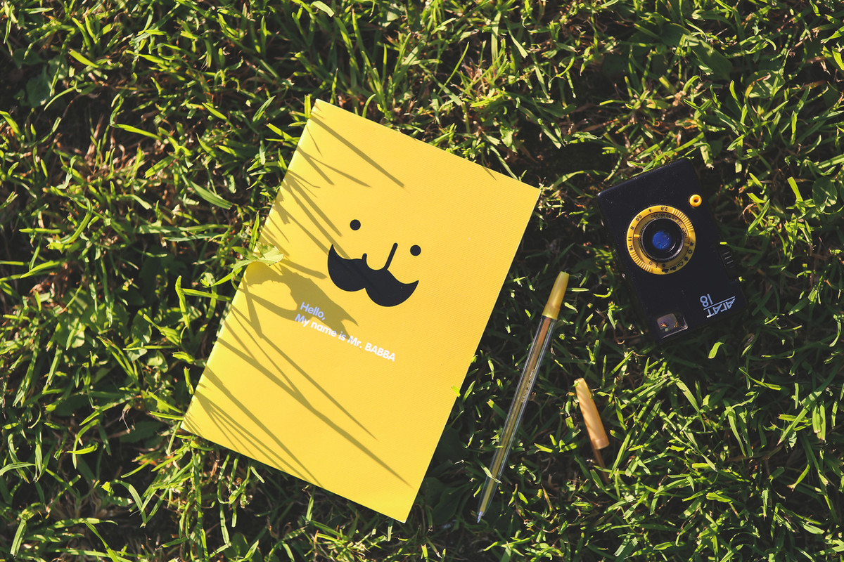 yellowntebook.jpg