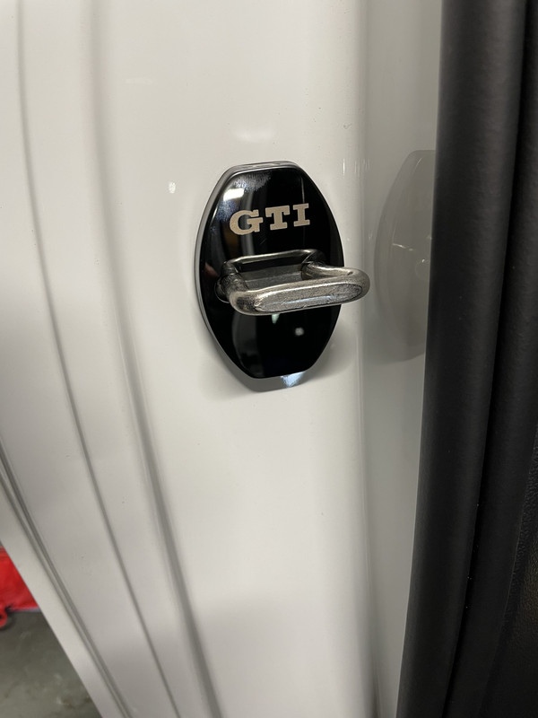 F7629AA1-7C0E-4282-8938-356D88D1D514