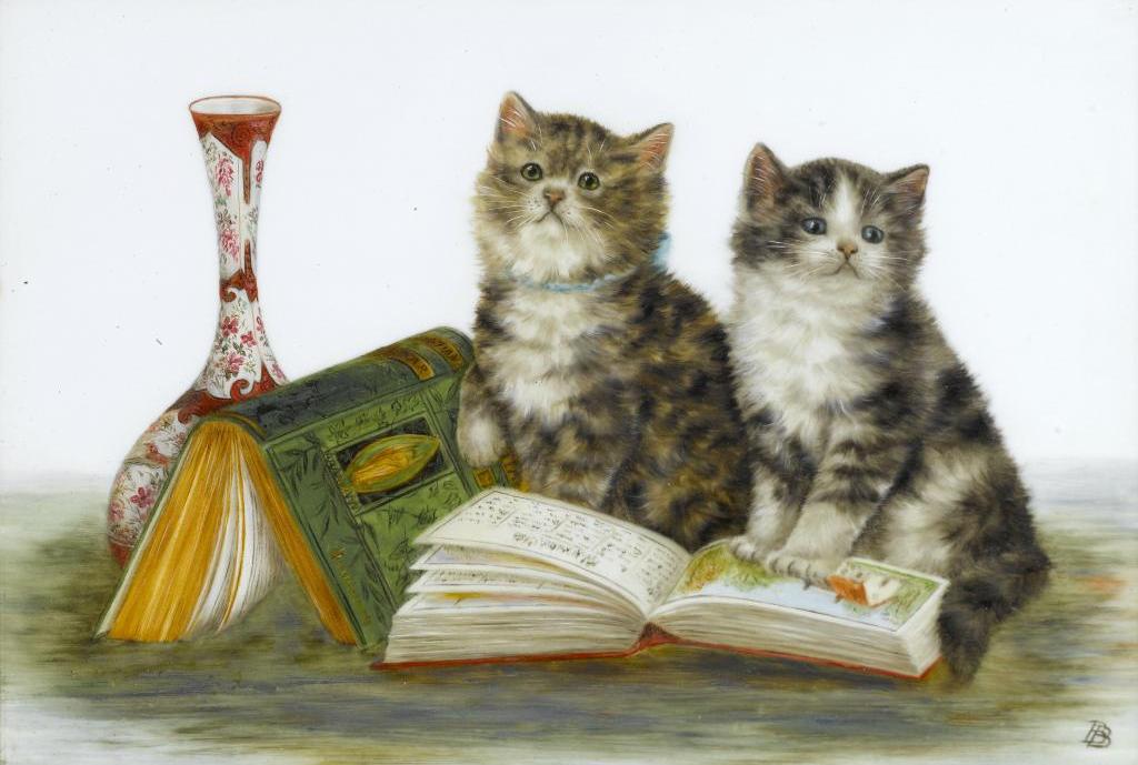 KITTENS-WITH-PORCELAIN-KITTENS-WITH-BOOKS