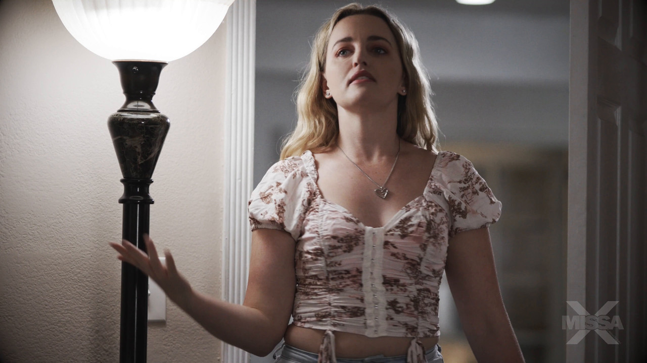 Charlie Forde - Watching porn with charlie - MISSAX 4K.mp4.0000