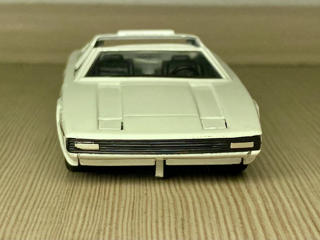 9D50B681-6821-4F4A-B89A-57532FDB0306