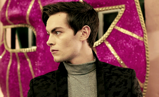 tumblr_8d795de103471bbb6813e6dd28649f1d_891cd749_540