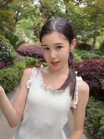 尼纳搞笑一家人,ロリータ,Lolita,萝莉塔,炉利,Loli,萝莉,亜炉,華炉,少女,甜妹,混血