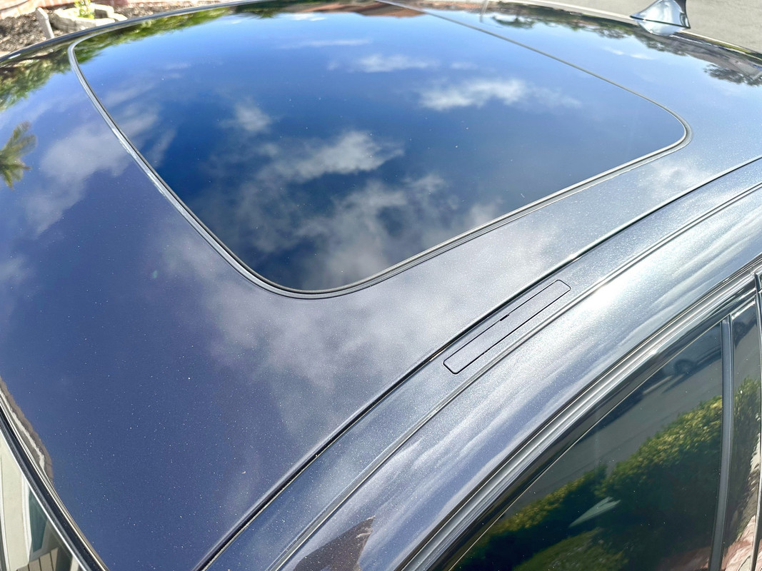 Vehicle thumbnail 16