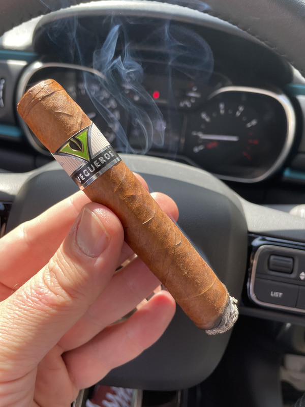 02A28A66-9BFF-4F3C-A18B-24D66E90A818