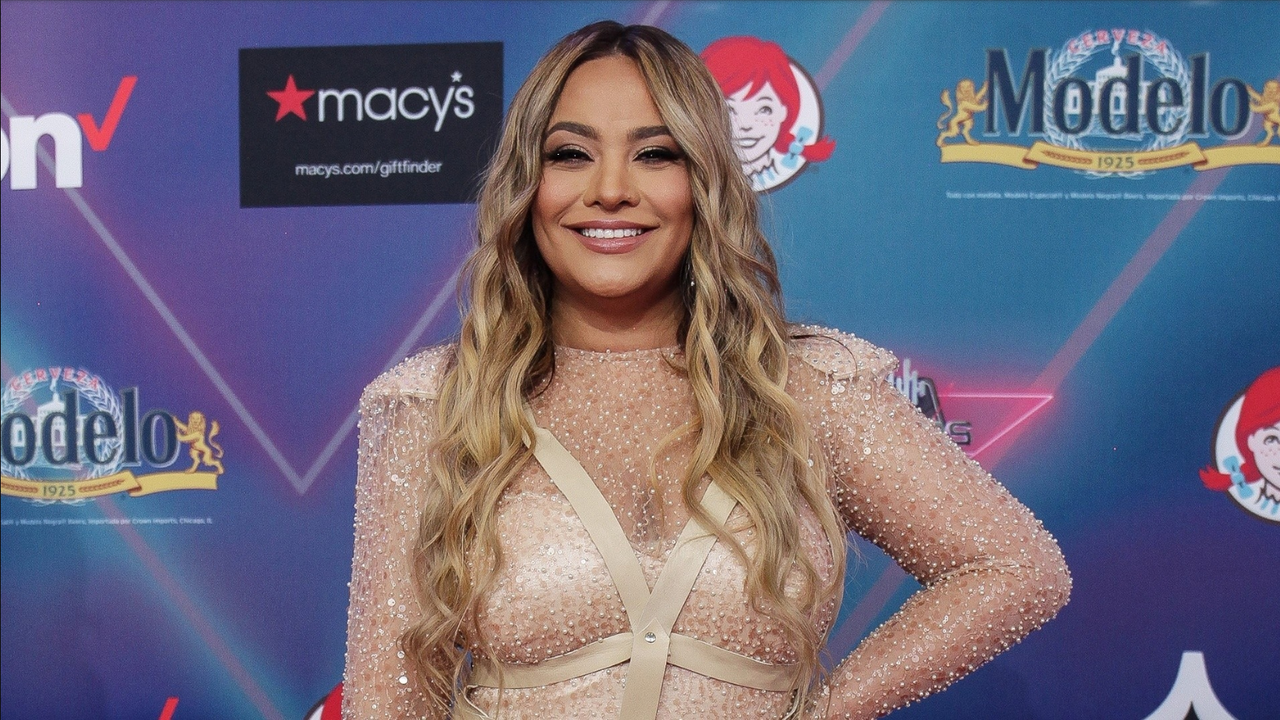 Mayeli confiesa que hizo el delicioso con una modelo