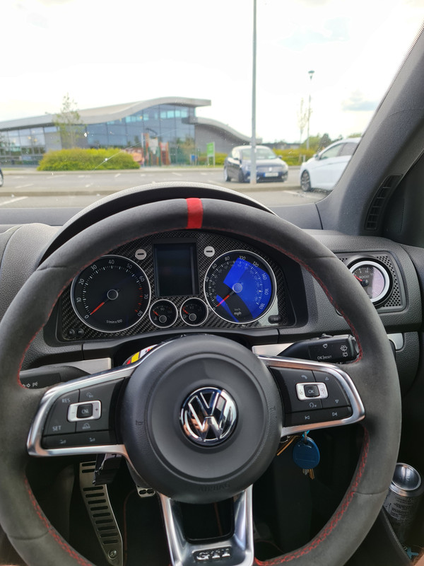 8CA6E8B8-A741-44D6-88A9-F2F0E9B1029B