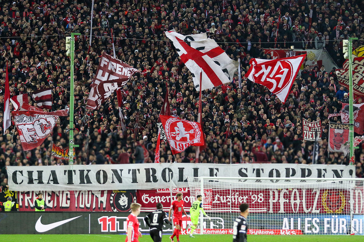 1-fc-kaiserslautern-sv-sandhausen-2-bundesliga-2022-2023-9