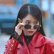 https://i.postimg.cc/zXtkZ5mq/Tumblr-l-377053852709165.gif