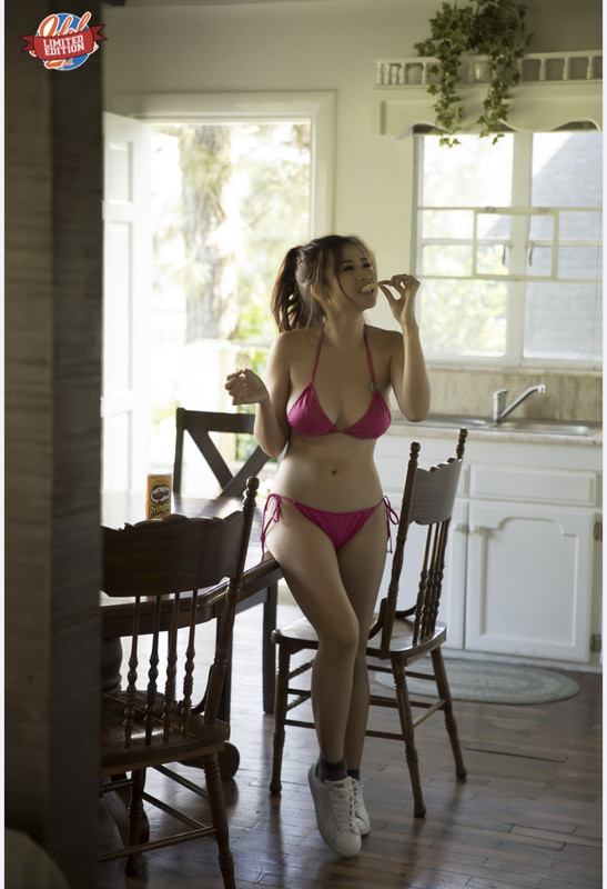 ACEC0763-AB3B-4C1F-9ADC-76A9B0F8C86B