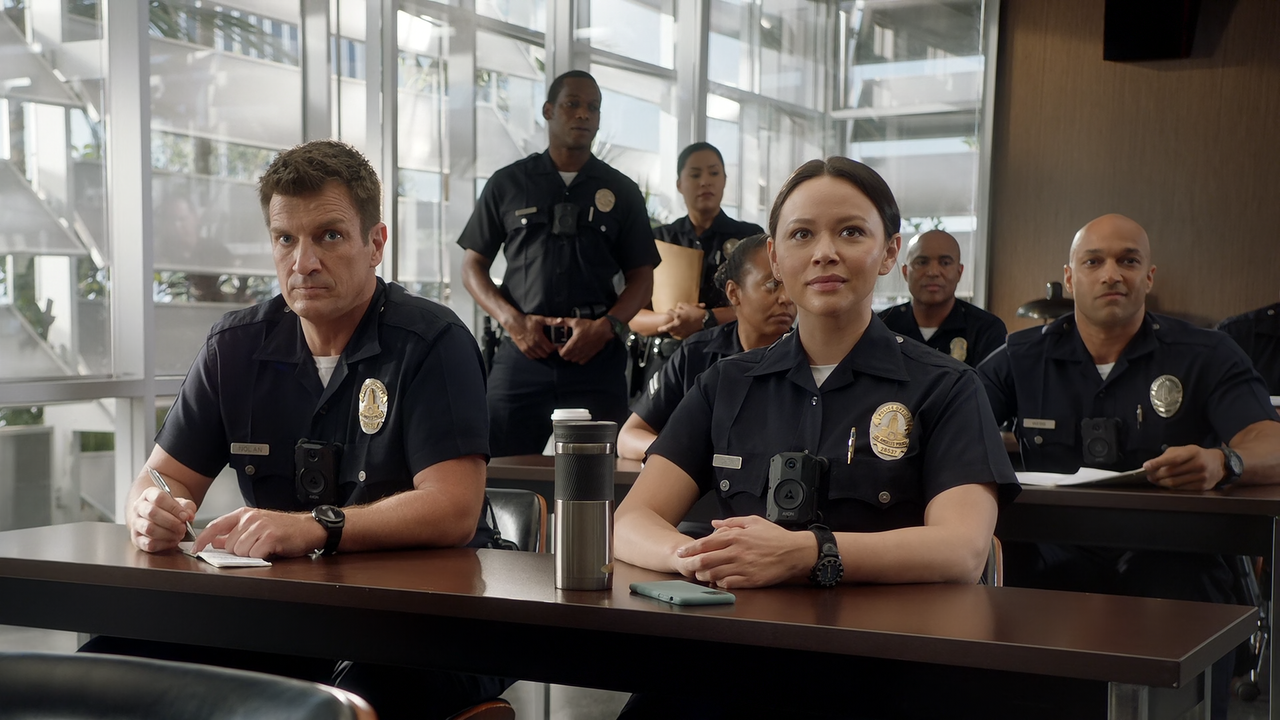 The.Rookie.S04E03.In.the.Line.of.Fire.1080p.10bit.AMZN.WEB-DL.DDP5.1.HEVC-Vyndros.mkv_snapshot_06.49