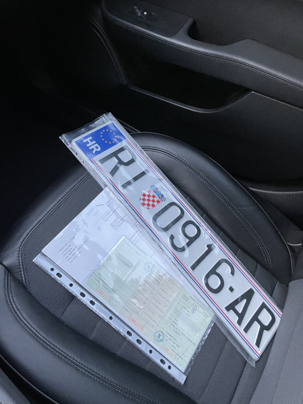 467FC56E-A4BB-4D0C-95B8-1D29D01BE2A5