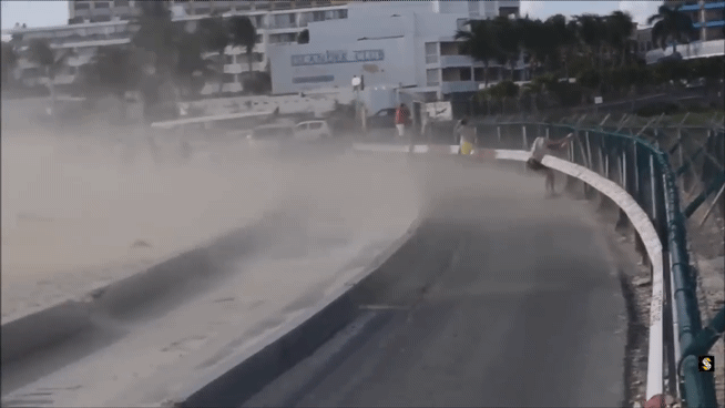 Aviones.gif