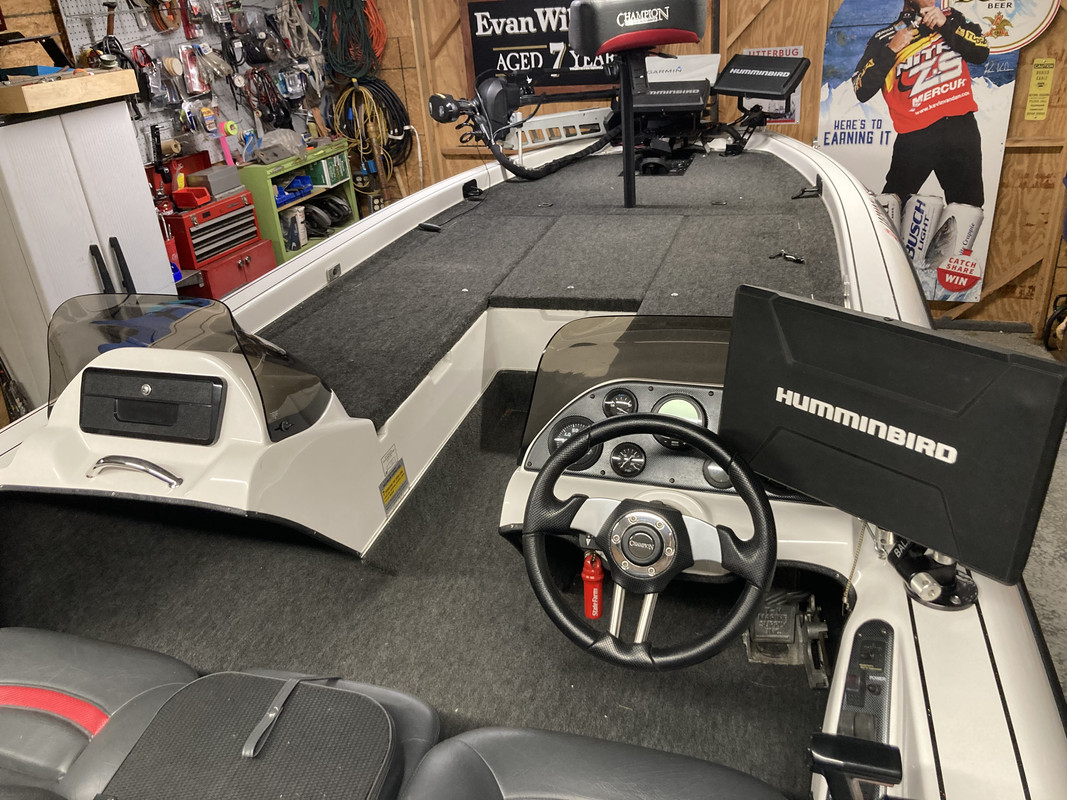 DD30E444-511B-4C7D-8597-F07DA097257D