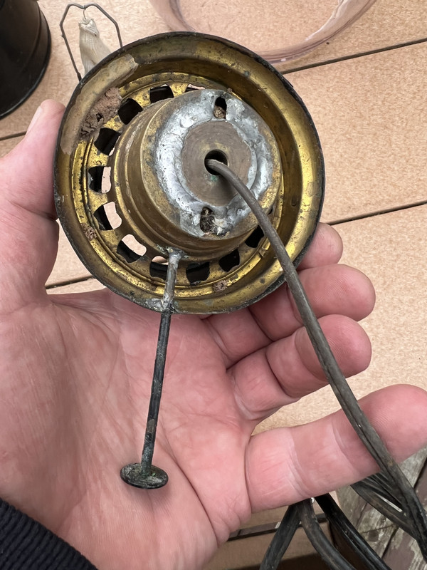 3F4F8ECA-3482-414F-AFFA-673AB261A64F