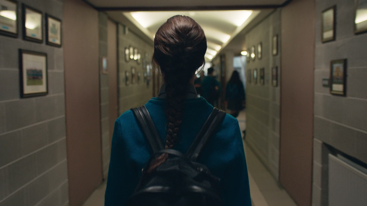 Normal People (2020) S01E01 Episode 1 (4Kto1080p HULU Webrip x265 10bit EAC3 5.1 - Ainz)[TAoE].mkv[s