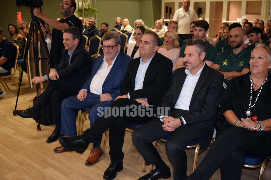 , &Kappa;&alpha;&lambda;&alpha;&mu;ά&tau;&alpha; 80: &Tau;ί&mu;&eta;&sigma;&epsilon; &chi;&omicron;&rho;&eta;&gamma;&omicron;ύ&sigmaf; &kappa;&alpha;&iota; &upsilon;&pi;&omicron;&sigma;&tau;&eta;&rho;&iota;&kappa;&tau;έ&sigmaf;, &pi;&alpha;&rho;&omicron;&upsilon;&sigma;ί&alpha;&sigma;&epsilon; &tau;&eta; &phi;&alpha;&nu;έ&lambda;&alpha; &kappa;&alpha;&iota; &tau;&omicron; ό&rho;&alpha;&mu;&alpha; &gamma;&iota;&alpha; &tau;&eta; Volley League – &Phi;&omega;&tau;&omicron;&gamma;&rho;&alpha;&phi;ί&epsilon;&sigmaf; &kappa;&alpha;&iota; &beta;ί&nu;&tau;&epsilon;&omicron;