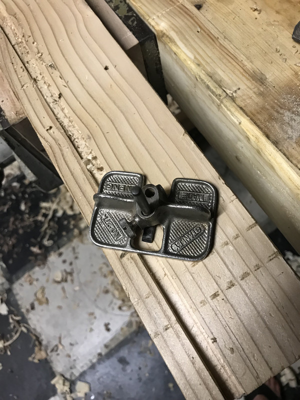 B4F9F212-BEB1-41BE-9D4D-9C470A7AC599