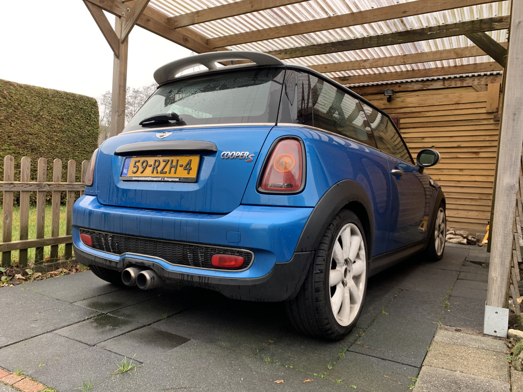 B54C1D4B-9A43-4E18-9455-8E361F92830A