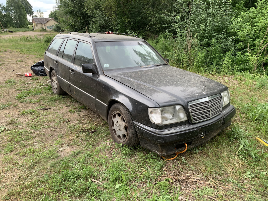 CFD5D240-A601-450B-BFE8-D00B9FF9C5CF