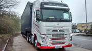 Lorry-Volvo-FM-Shakespeare