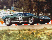 1966 International Championship for Makes - Page 3 66spa40-GT40-PSutcliffe-BRedman