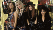 susanna-hoffs-b22