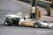 14 de mayo Denny-hulme-mclaren-m19c-ford-1-3