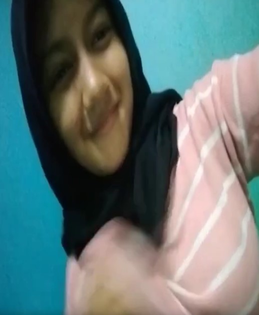 Ukhty Imut Teteq Gede