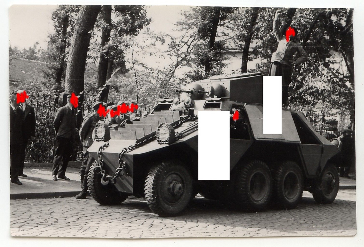 Beute Panzer Spähwagen 8-Rad ADGZ WK II