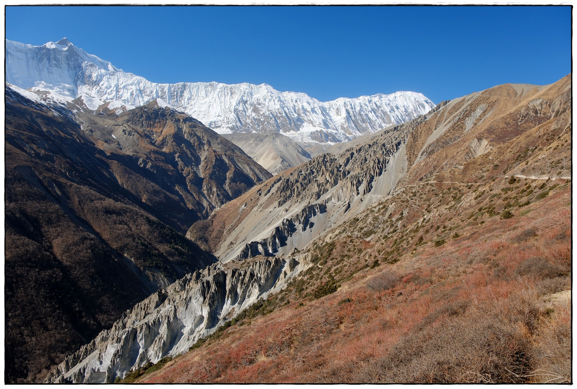 AC día 8: Shree Kharka (4067 m) a Tilicho BC (4160 m) - Trekking en Nepal: Annapurna Circuit y Mardi Himal (3)