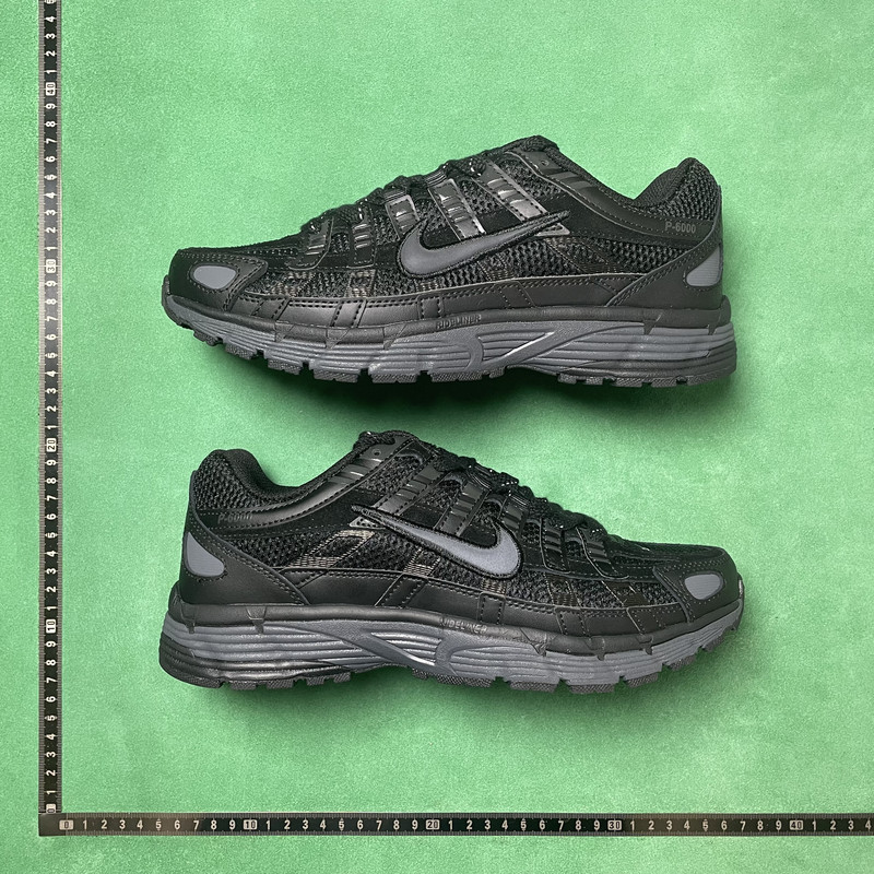 Nike Ava Rover