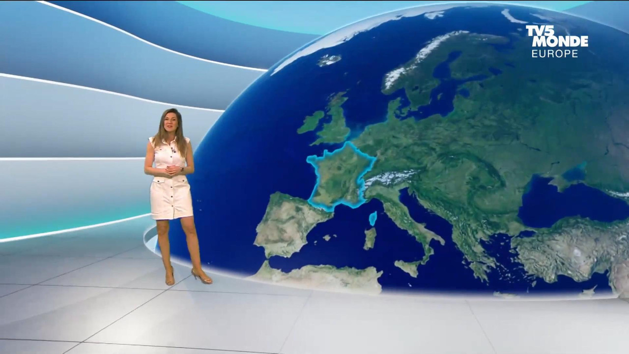 Daniela Prepeliuc TV5 080522.mp4_snapshot_00.06_[2022.05.08_18.10.20]